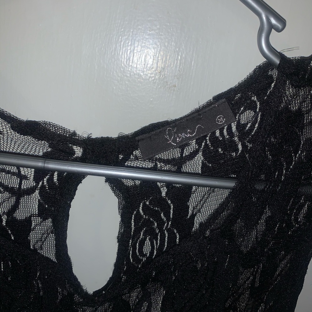 Dress - Picture 3 of 3